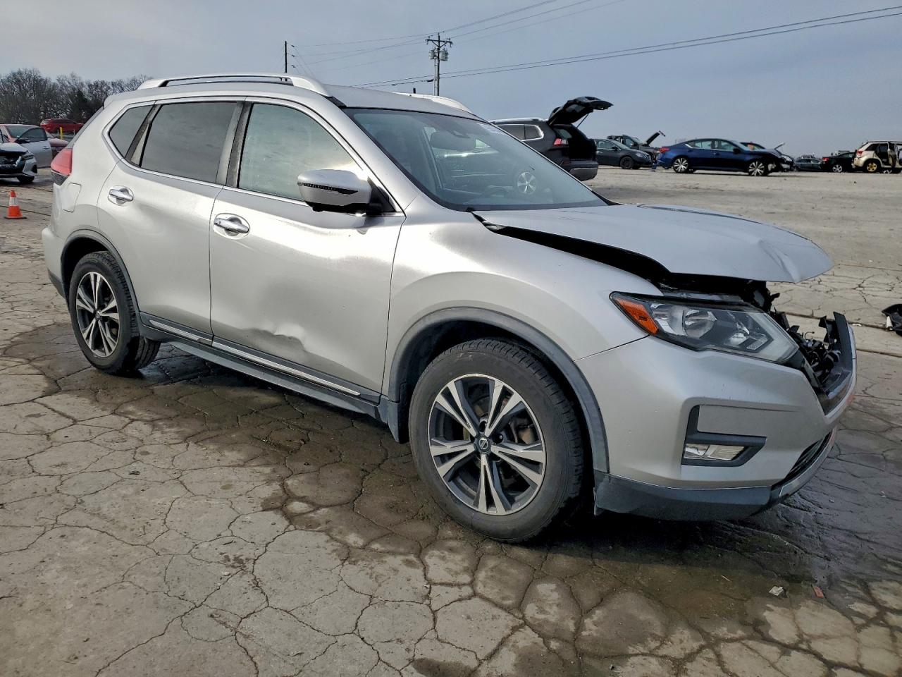 2017 NISSAN ROGUE S photo 4