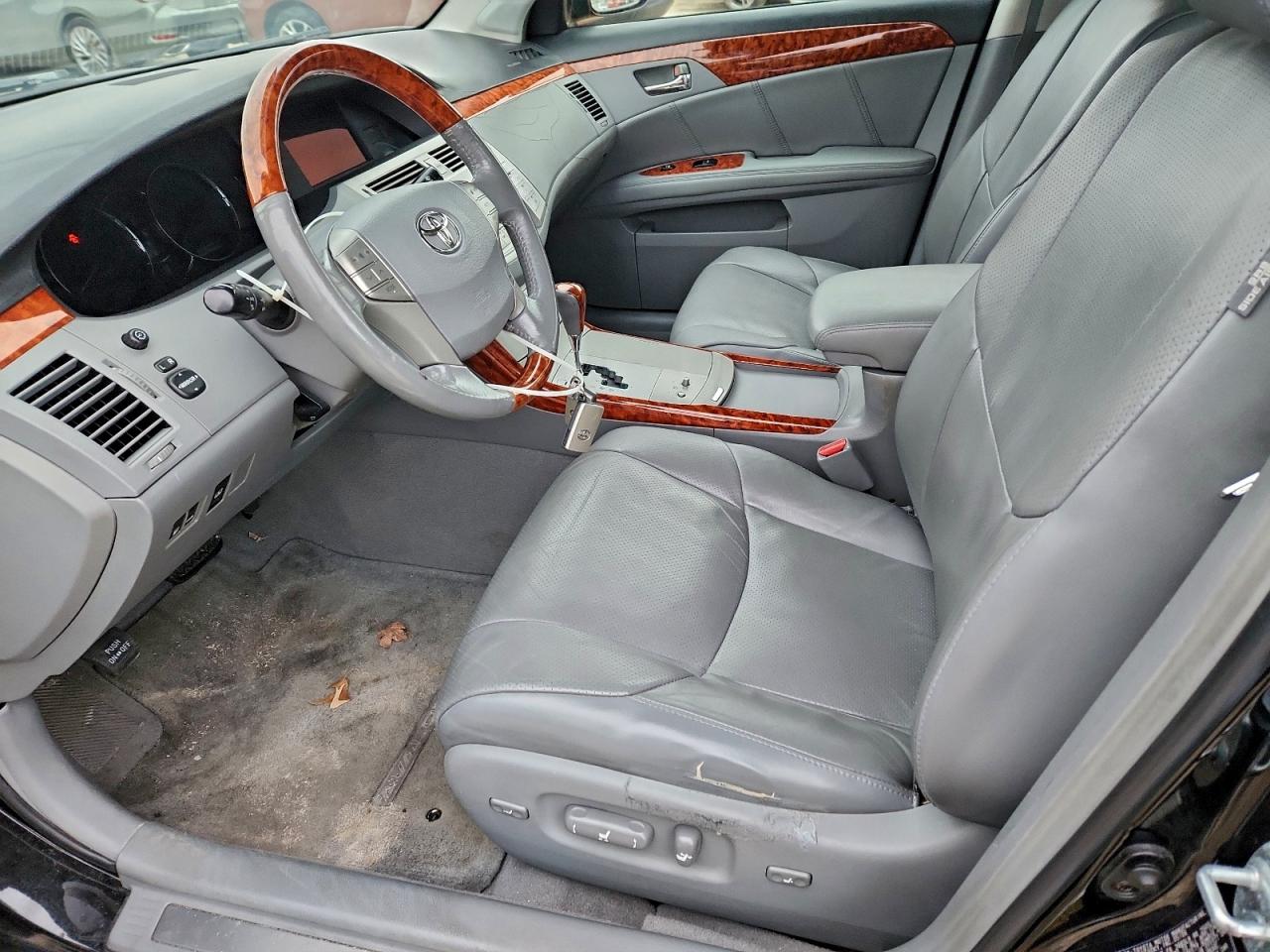 2006 TOYOTA AVALON XL photo 7