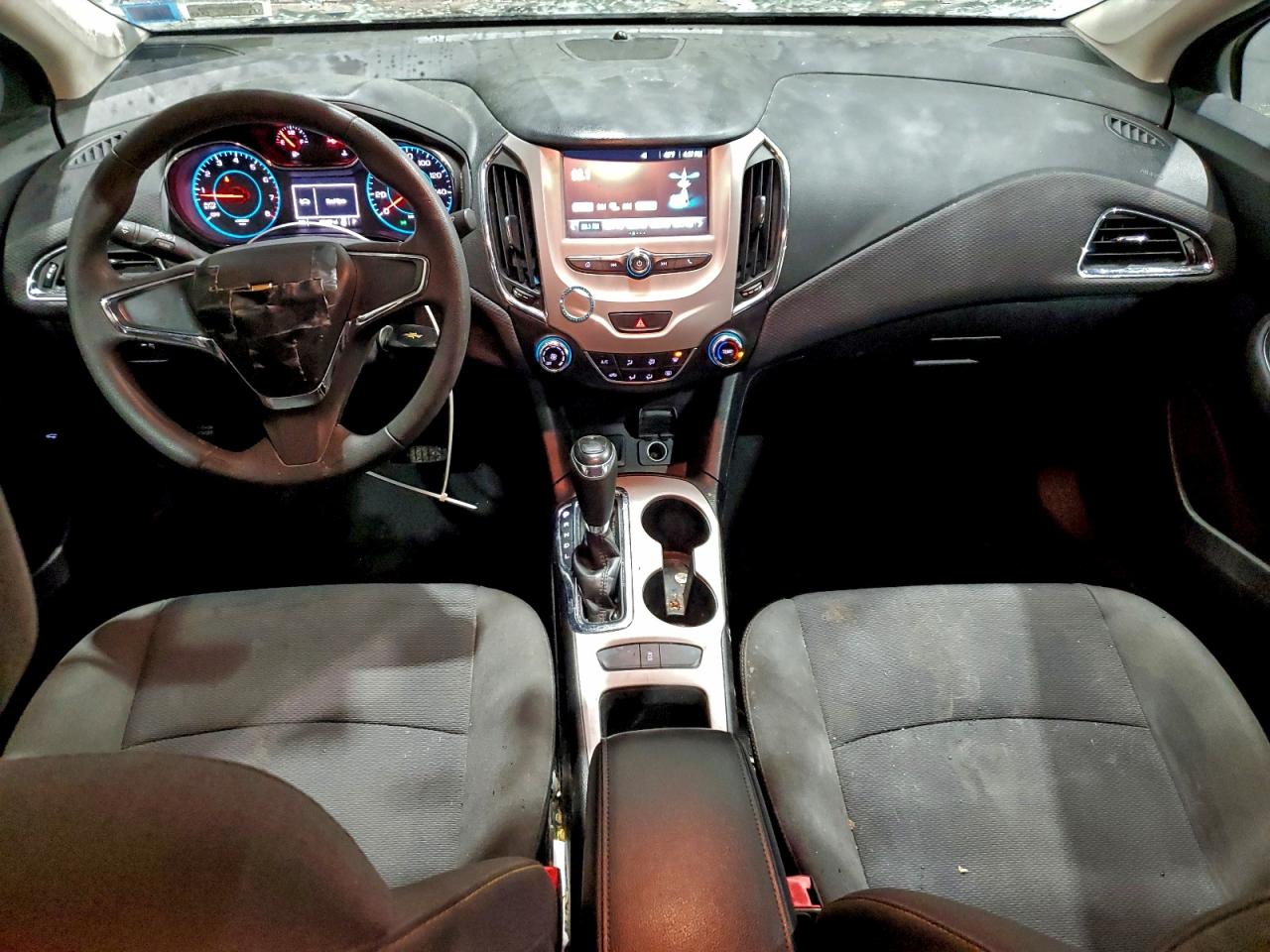 2017 CHEVROLET CRUZE LS photo 15