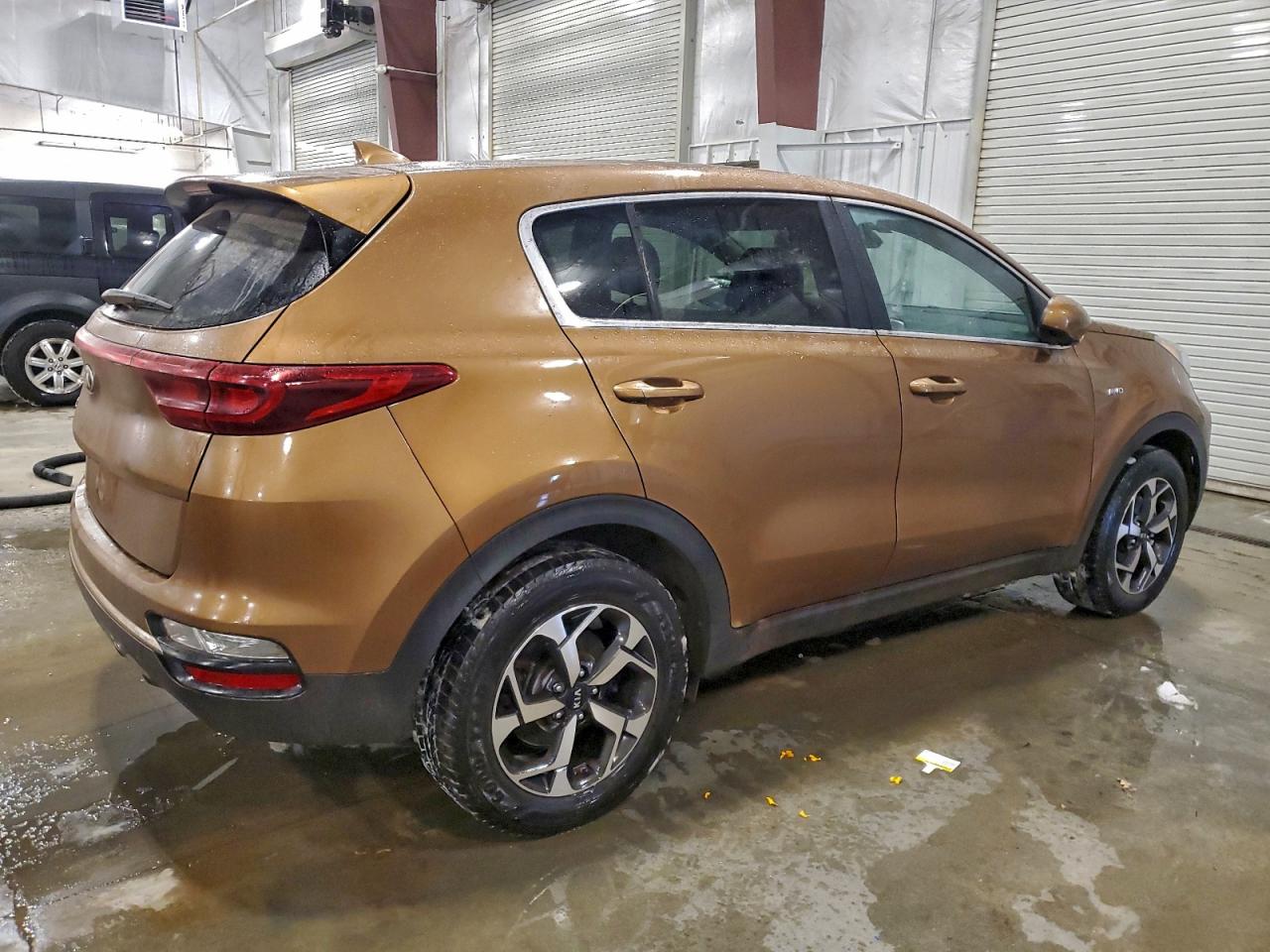 2020 KIA SPORTAGE LX photo 3