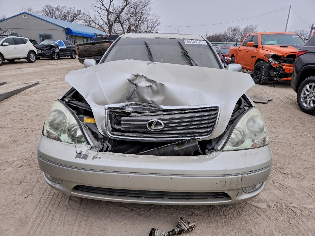 2002 LEXUS LS 430 photo 5