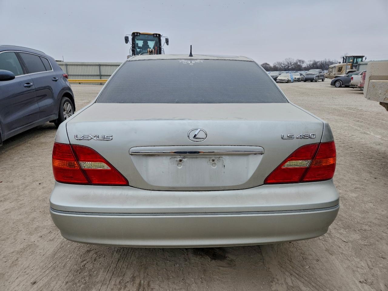 2002 LEXUS LS 430 photo 6