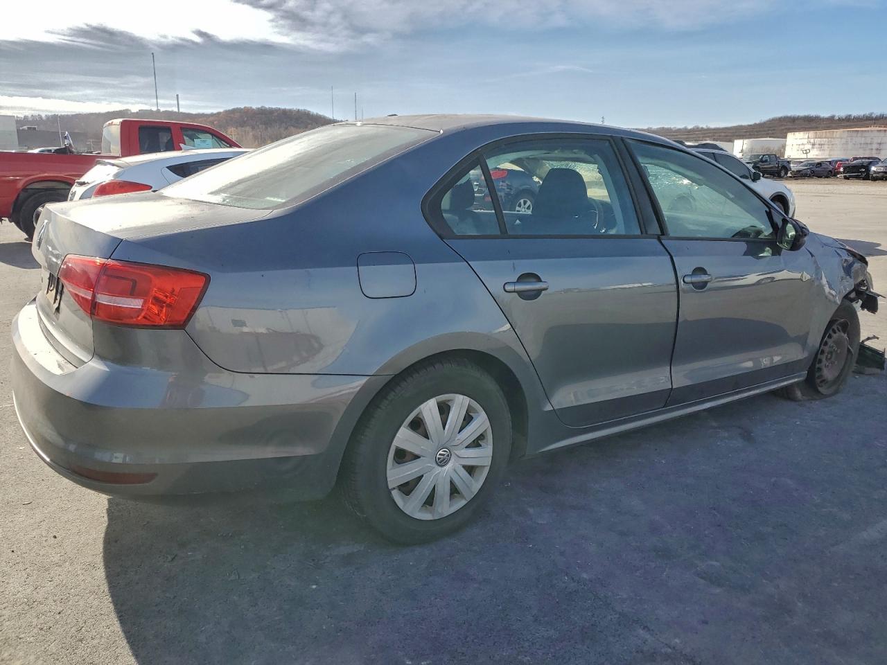2015 VOLKSWAGEN JETTA BASE photo 5