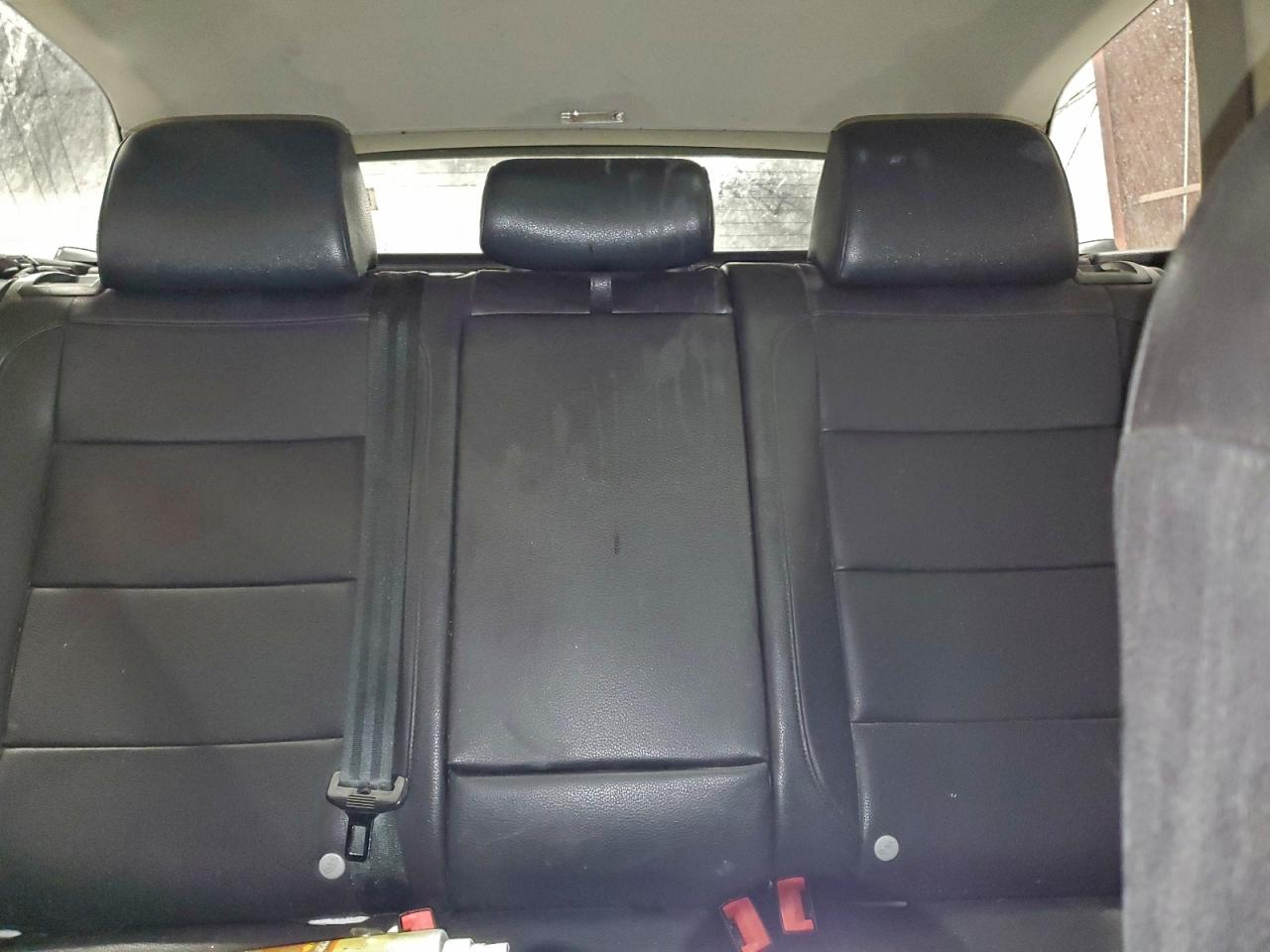 2012 VOLKSWAGEN JETTA S photo 28