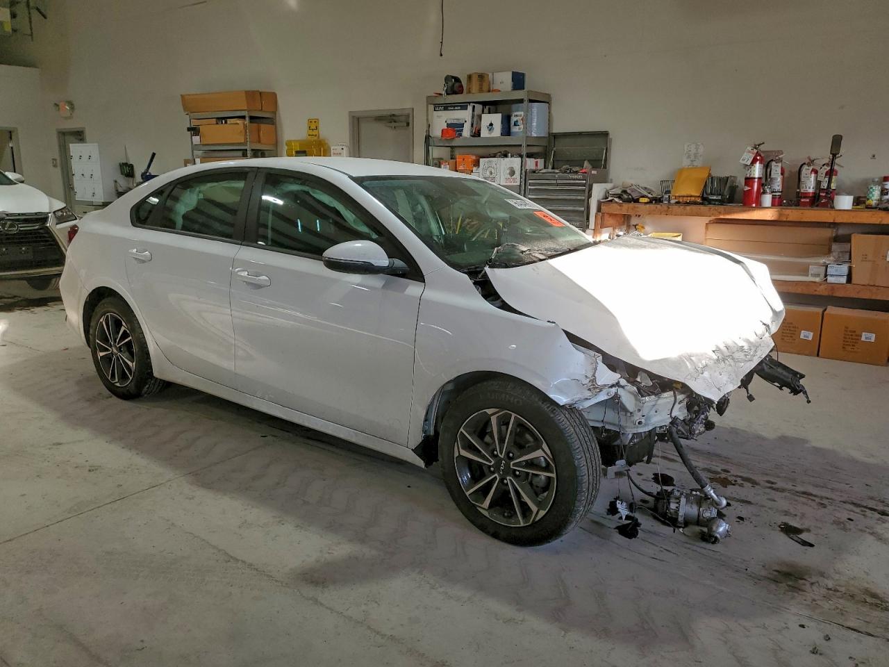 2024 KIA FORTE LX photo 4