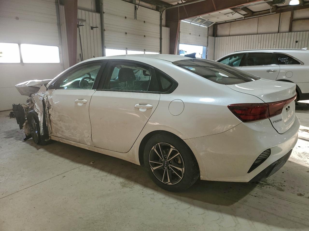 2024 KIA FORTE LX photo 2