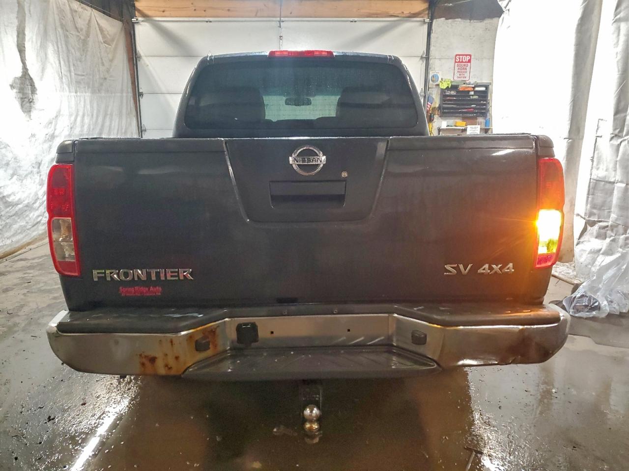 2011 NISSAN FRONTIER S photo 16