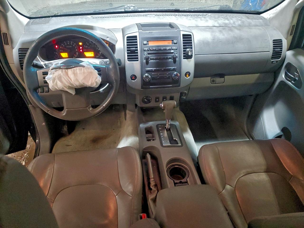2011 NISSAN FRONTIER S photo 22