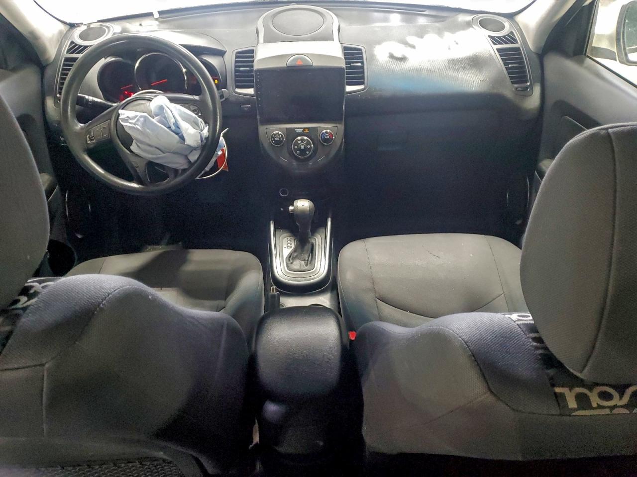 2011 KIA SOUL + photo 8