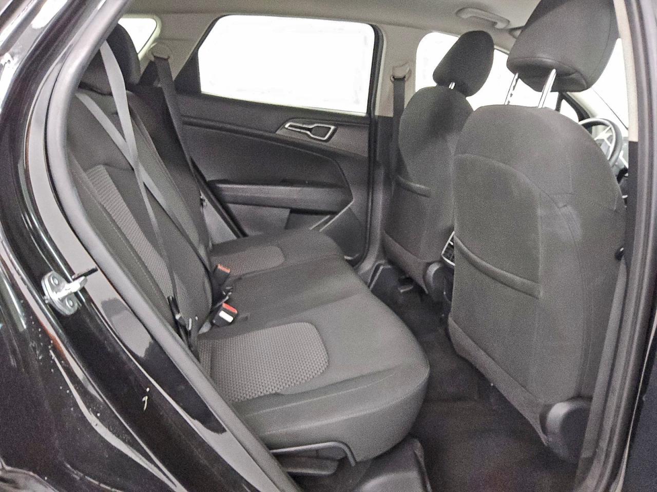 2023 KIA SPORTAGE LX photo 11
