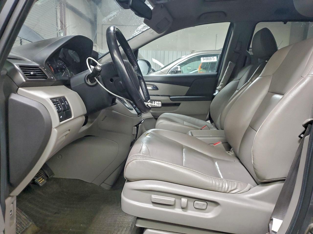 2014 HONDA ODYSSEY EXL photo 7
