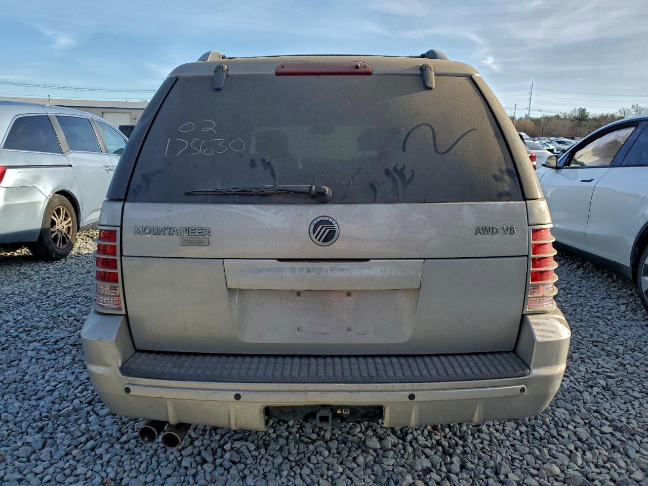 2002 MERCURY MOUNTAINEER photo 6