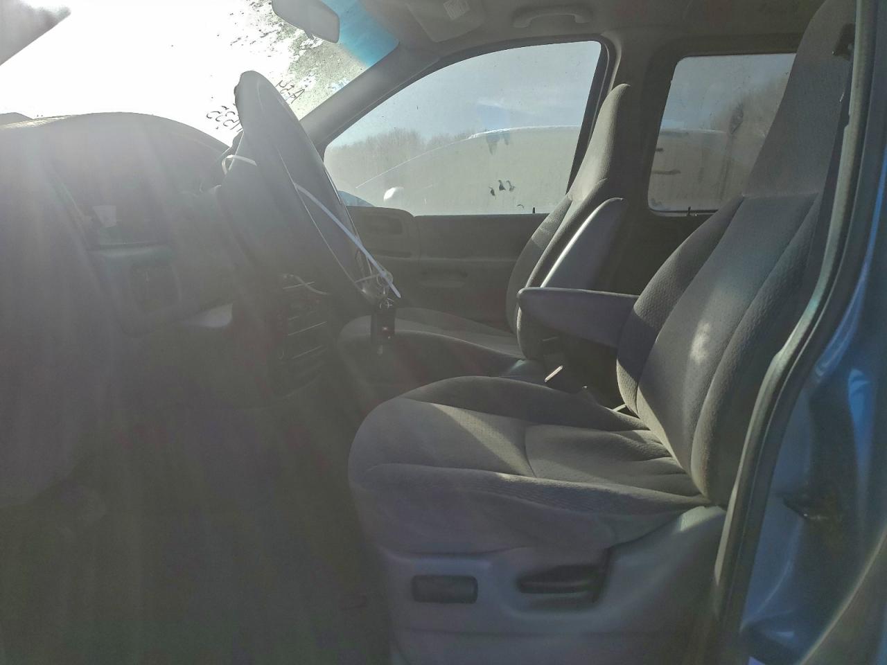 2003 FORD WINDSTAR LX photo 7