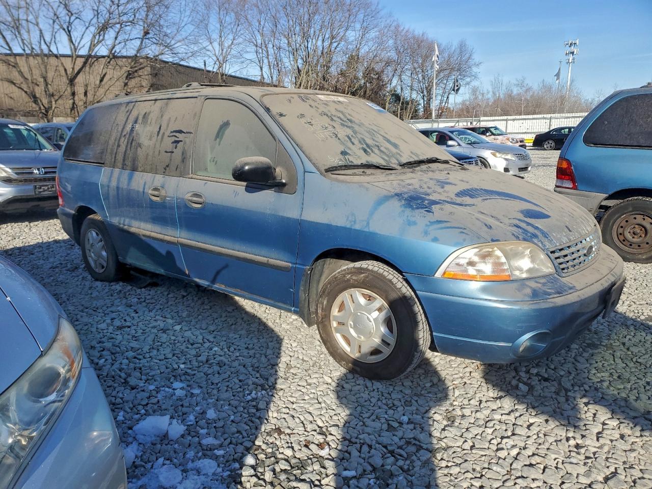 2003 FORD WINDSTAR LX photo 4
