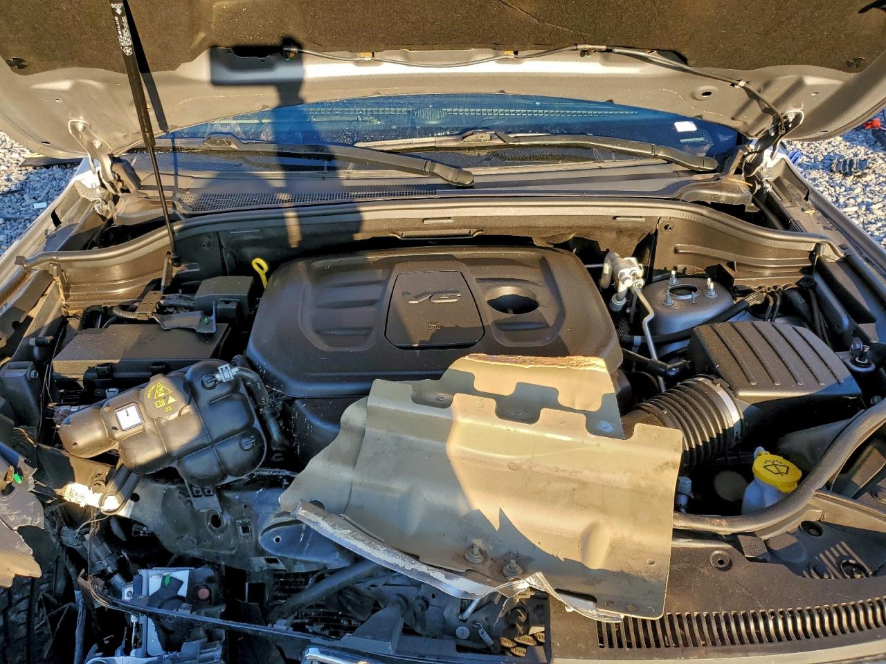 2020 JEEP GRAND CHEROKEE OVERLAND photo 23