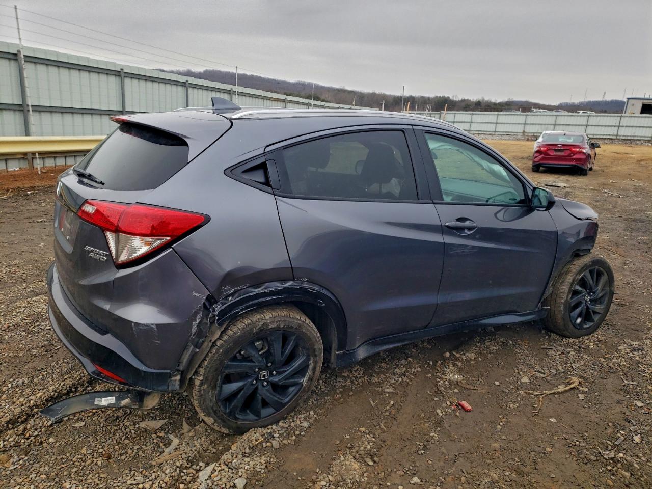 2021 HONDA HR-V SPORT photo 3