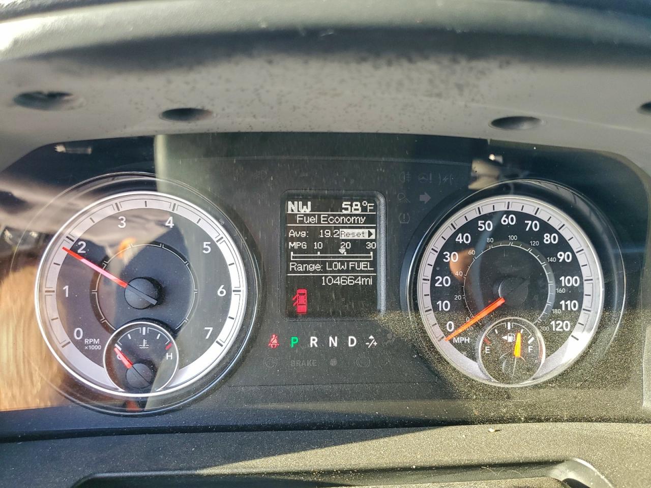 2022 RAM 1500 CLASSIC TRADESMAN photo 9