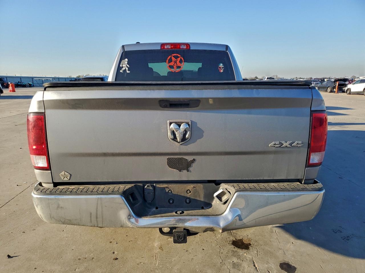 2022 RAM 1500 CLASSIC TRADESMAN photo 6