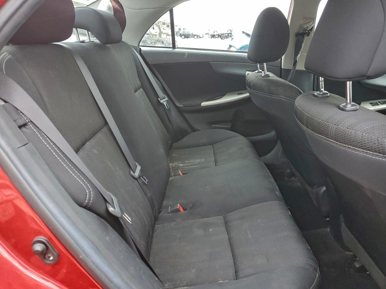 2013 TOYOTA COROLLA BASE photo 10