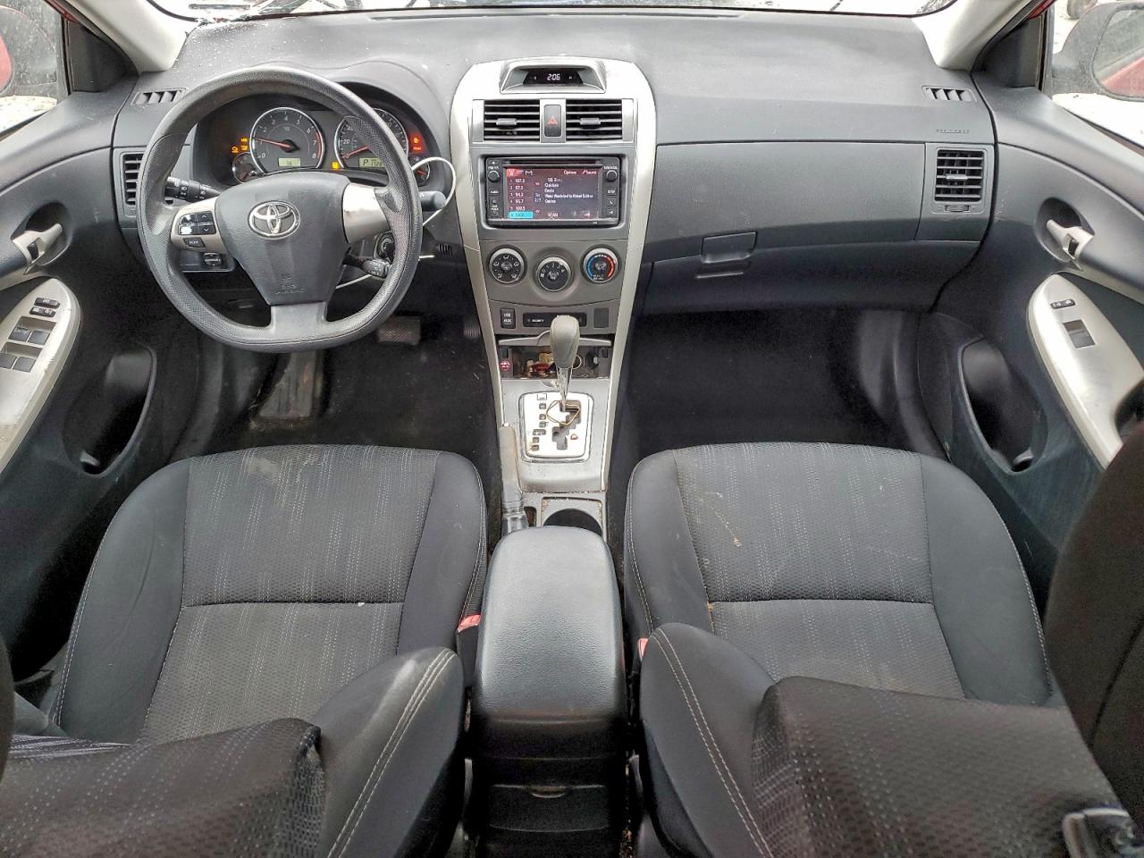 2013 TOYOTA COROLLA BASE photo 8