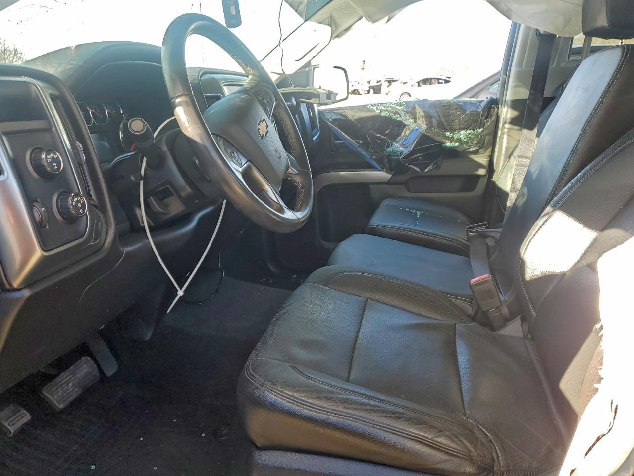 2017 CHEVROLET SILVERADO K1500 LT photo 13