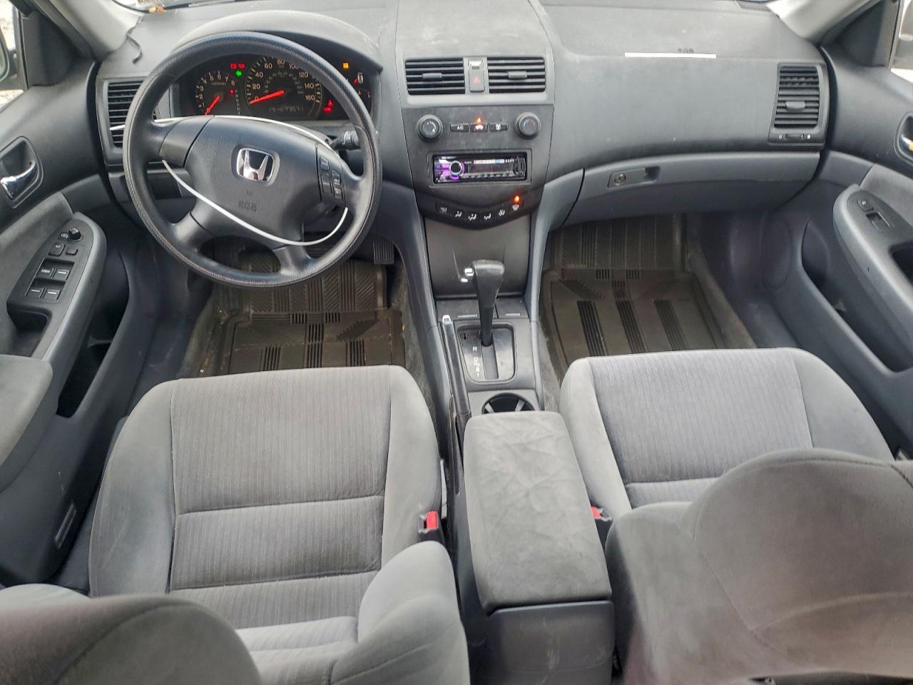 2005 HONDA ACCORD LX photo 8