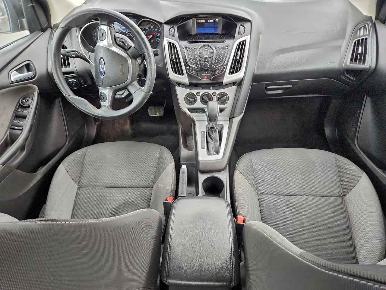 2013 FORD FOCUS SE photo 8
