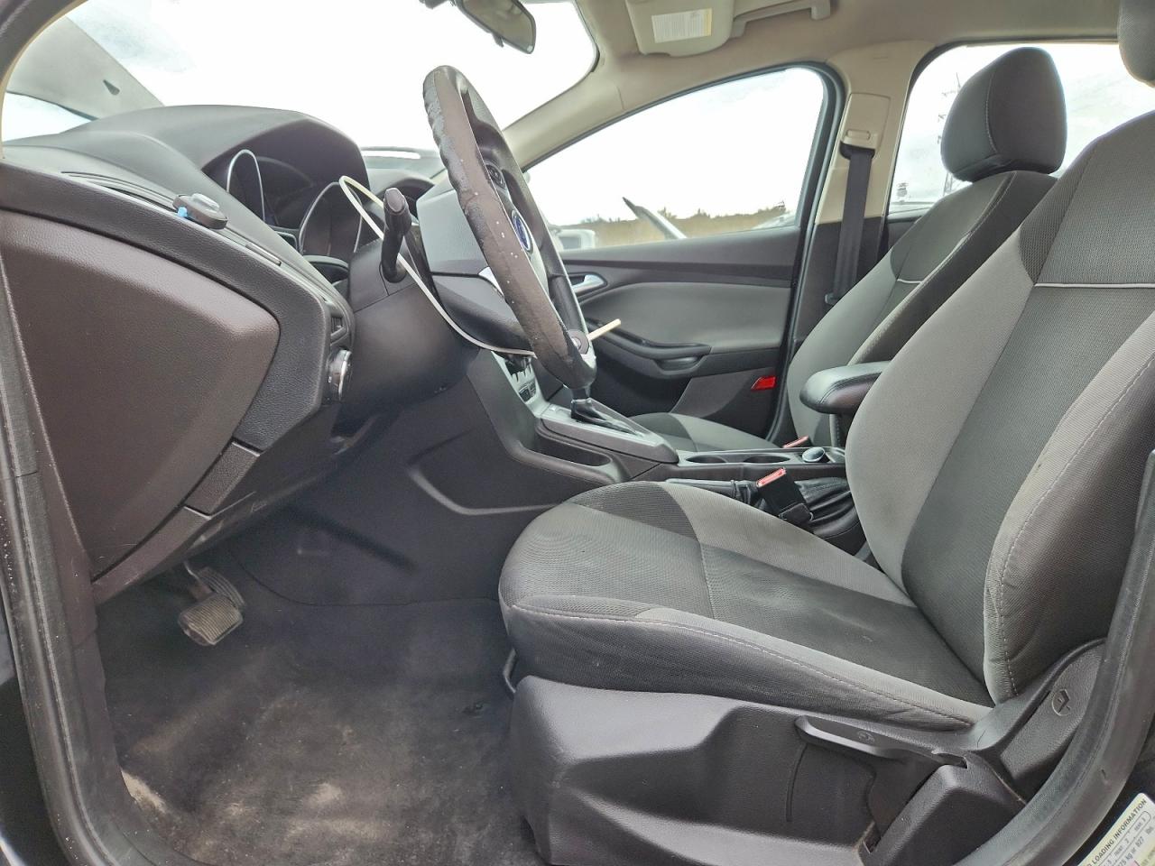 2013 FORD FOCUS SE photo 7
