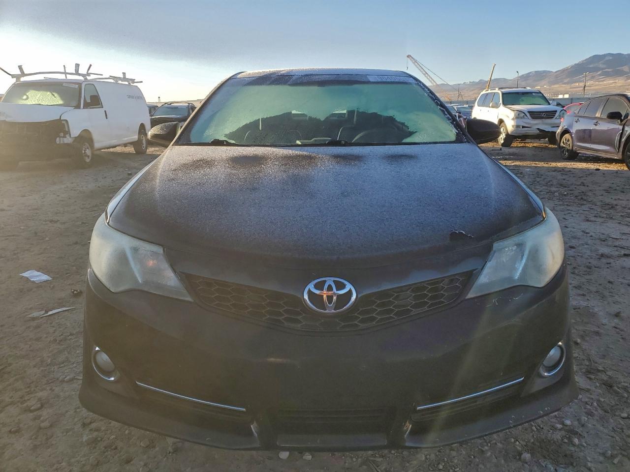 2013 TOYOTA CAMRY L photo 5