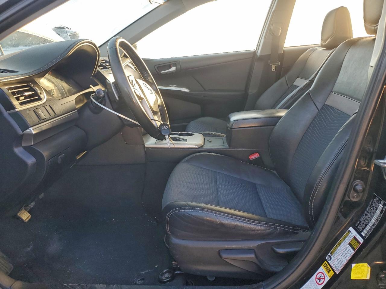 2013 TOYOTA CAMRY L photo 7
