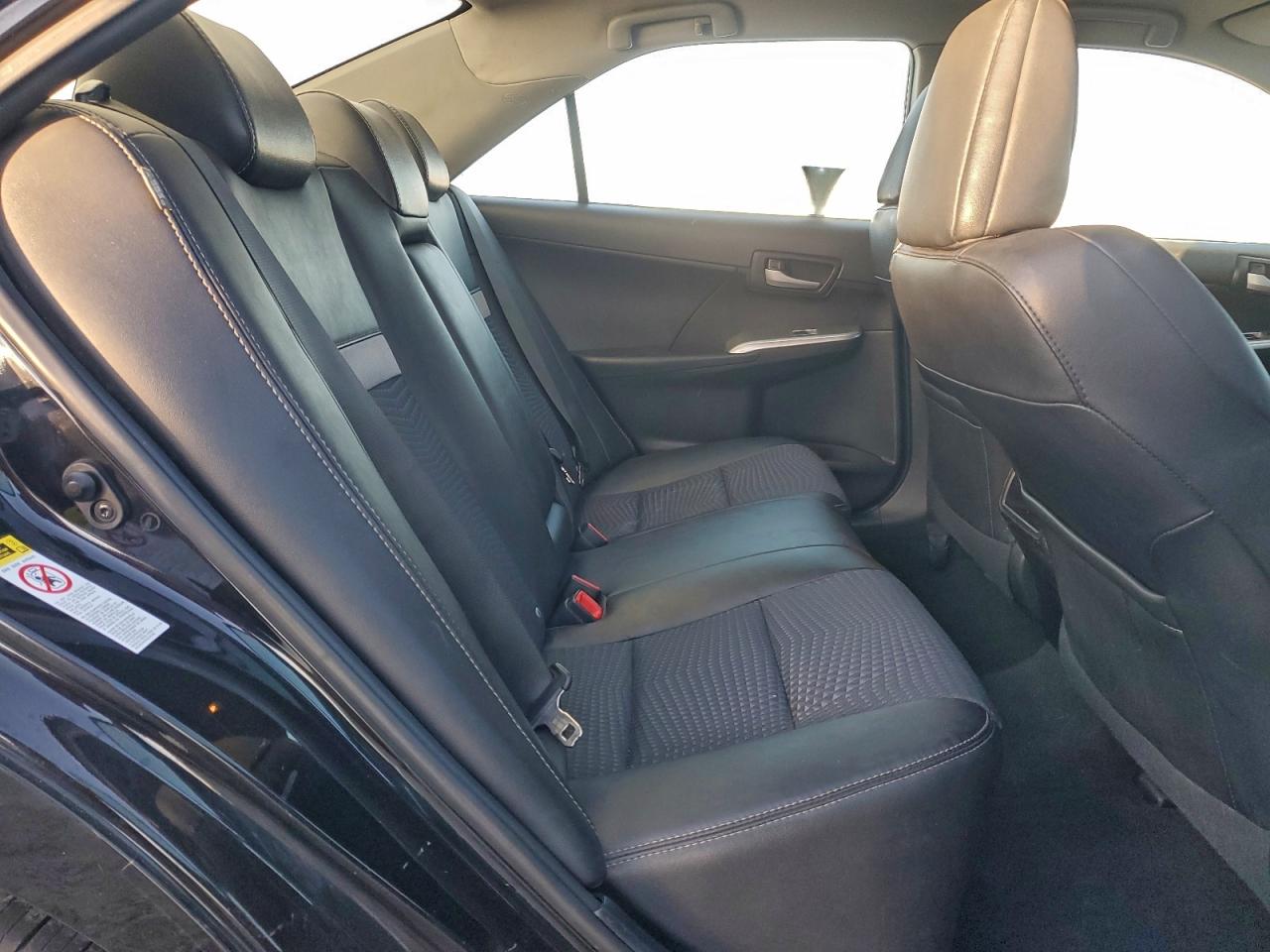 2013 TOYOTA CAMRY L photo 10