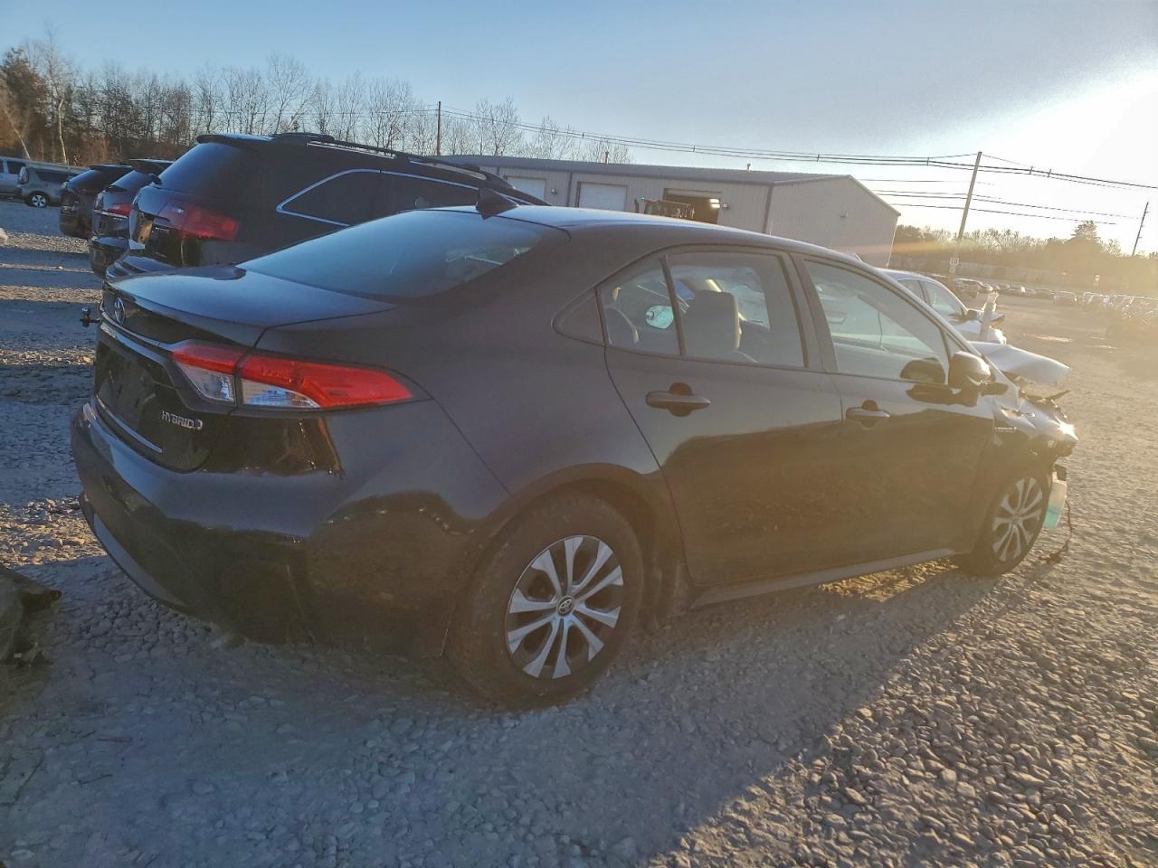 2020 TOYOTA COROLLA LE photo 3