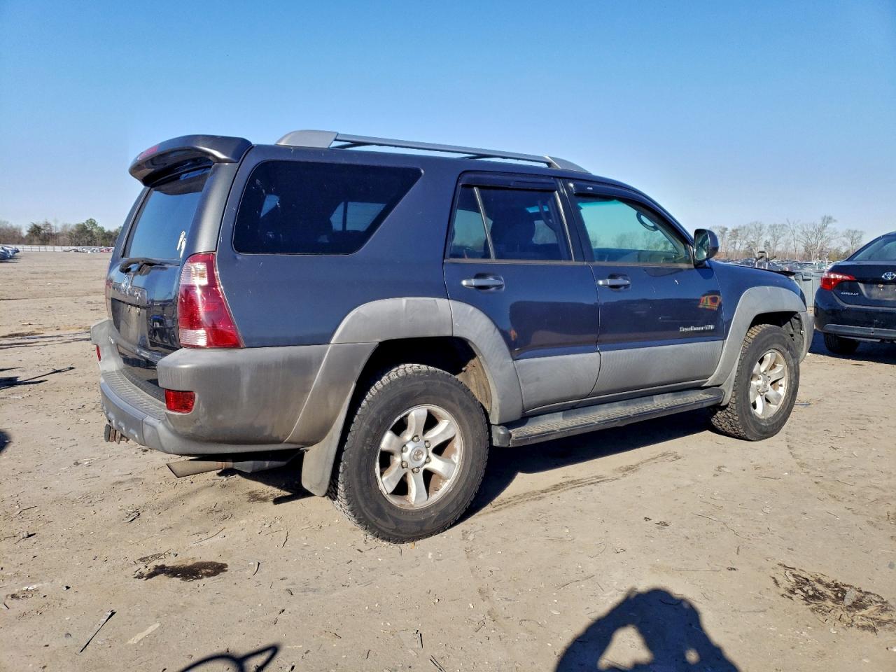 2003 TOYOTA 4RUNNER SR5 photo 3