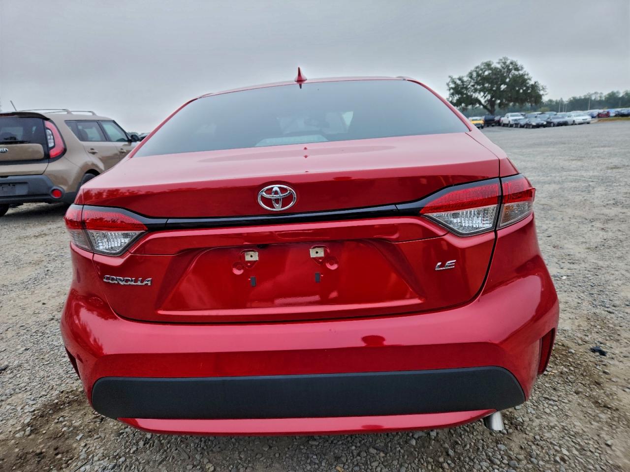 2021 TOYOTA COROLLA LE photo 6