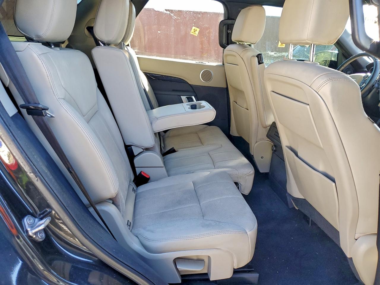 2017 LAND ROVER DISCOVERY SE photo 11