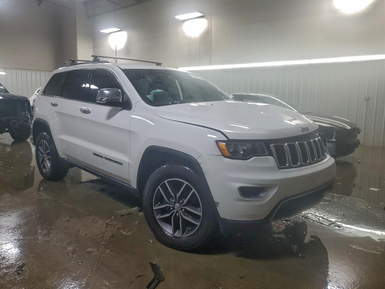 2018 JEEP GRAND CHEROKEE LIMITED photo 4
