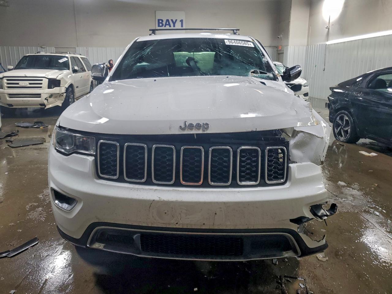 2018 JEEP GRAND CHEROKEE LIMITED photo 5