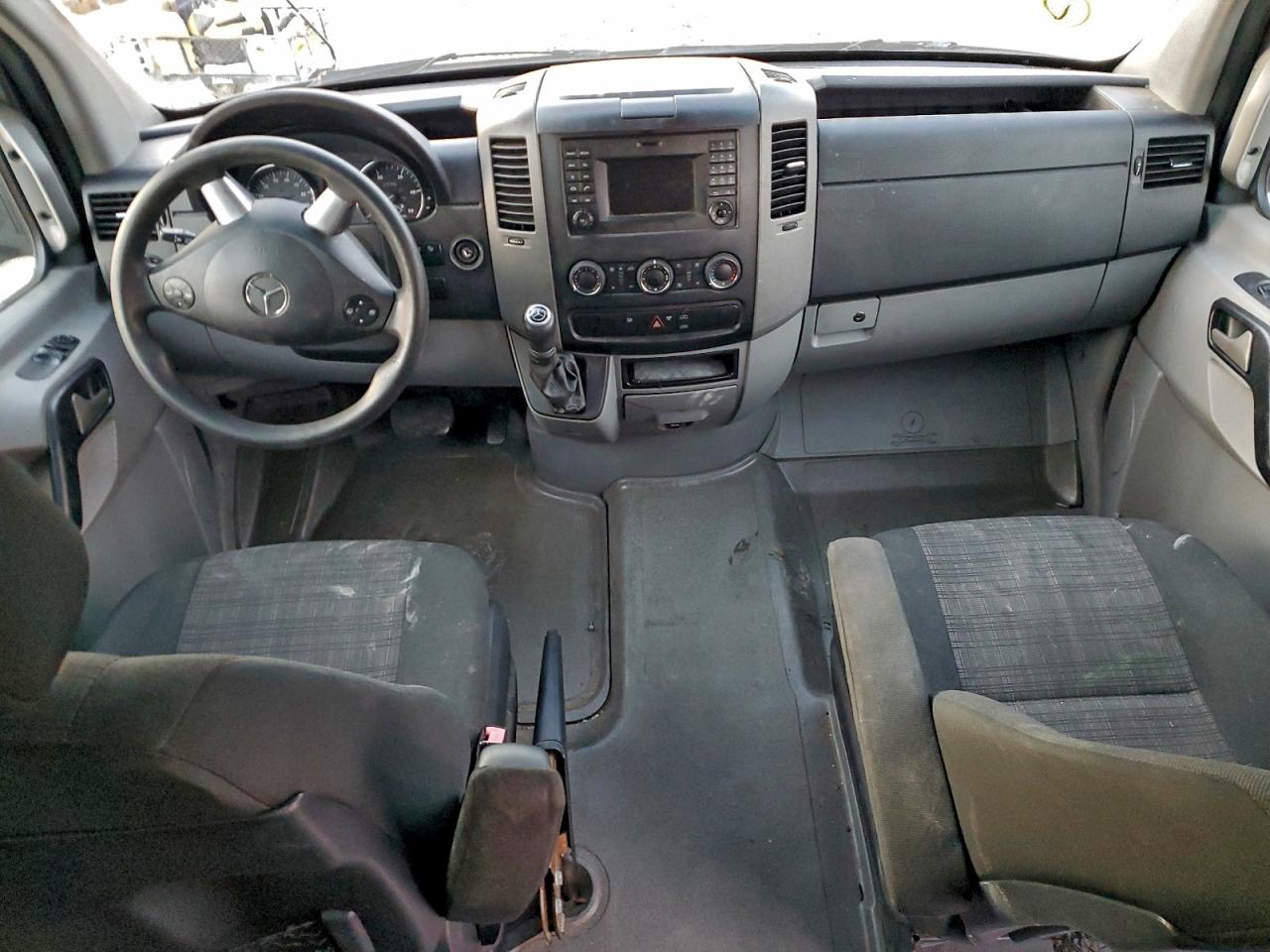 2016 MERCEDES-BENZ SPRINTER 2500 photo 8