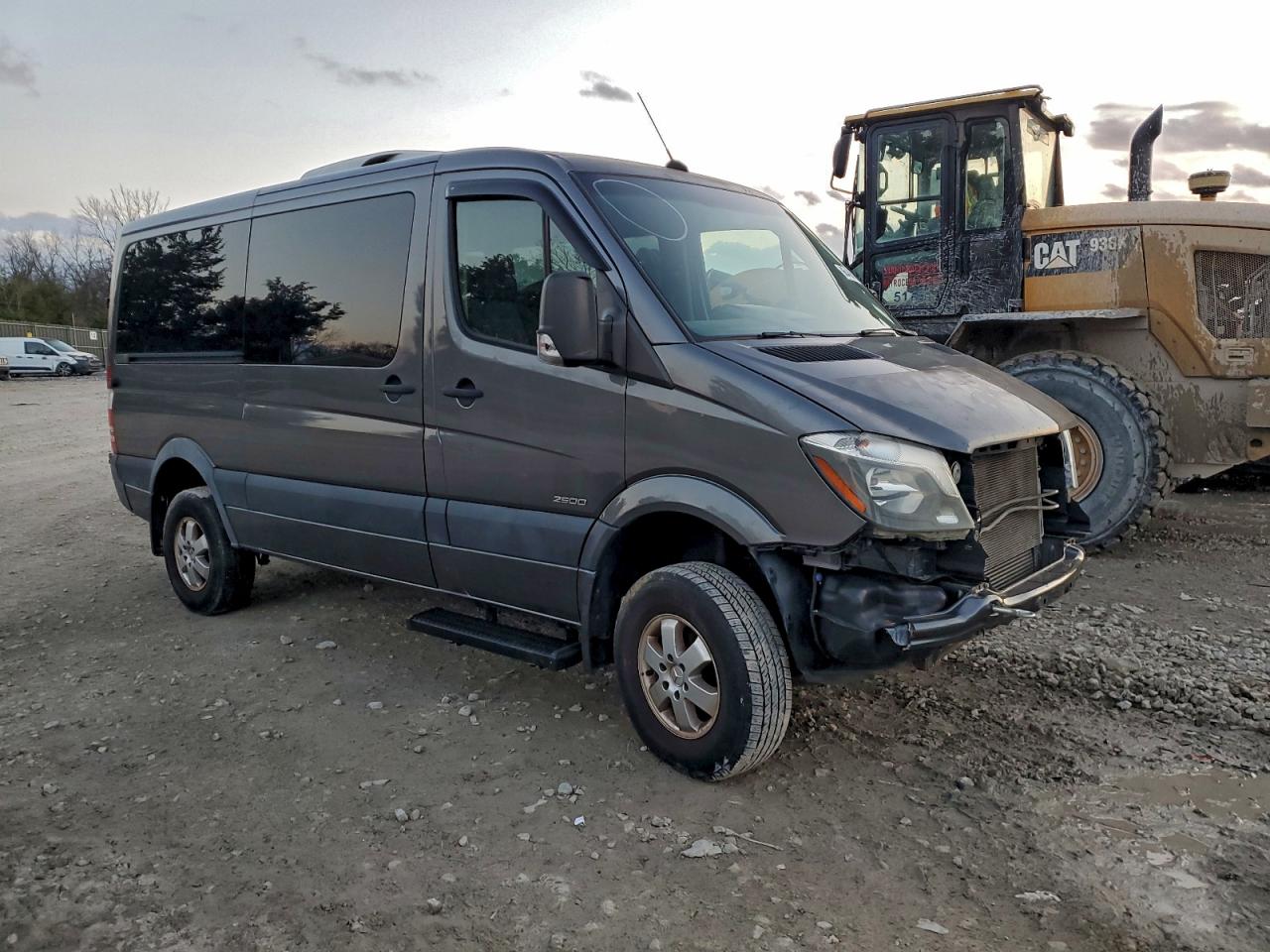 2016 MERCEDES-BENZ SPRINTER 2500 photo 4