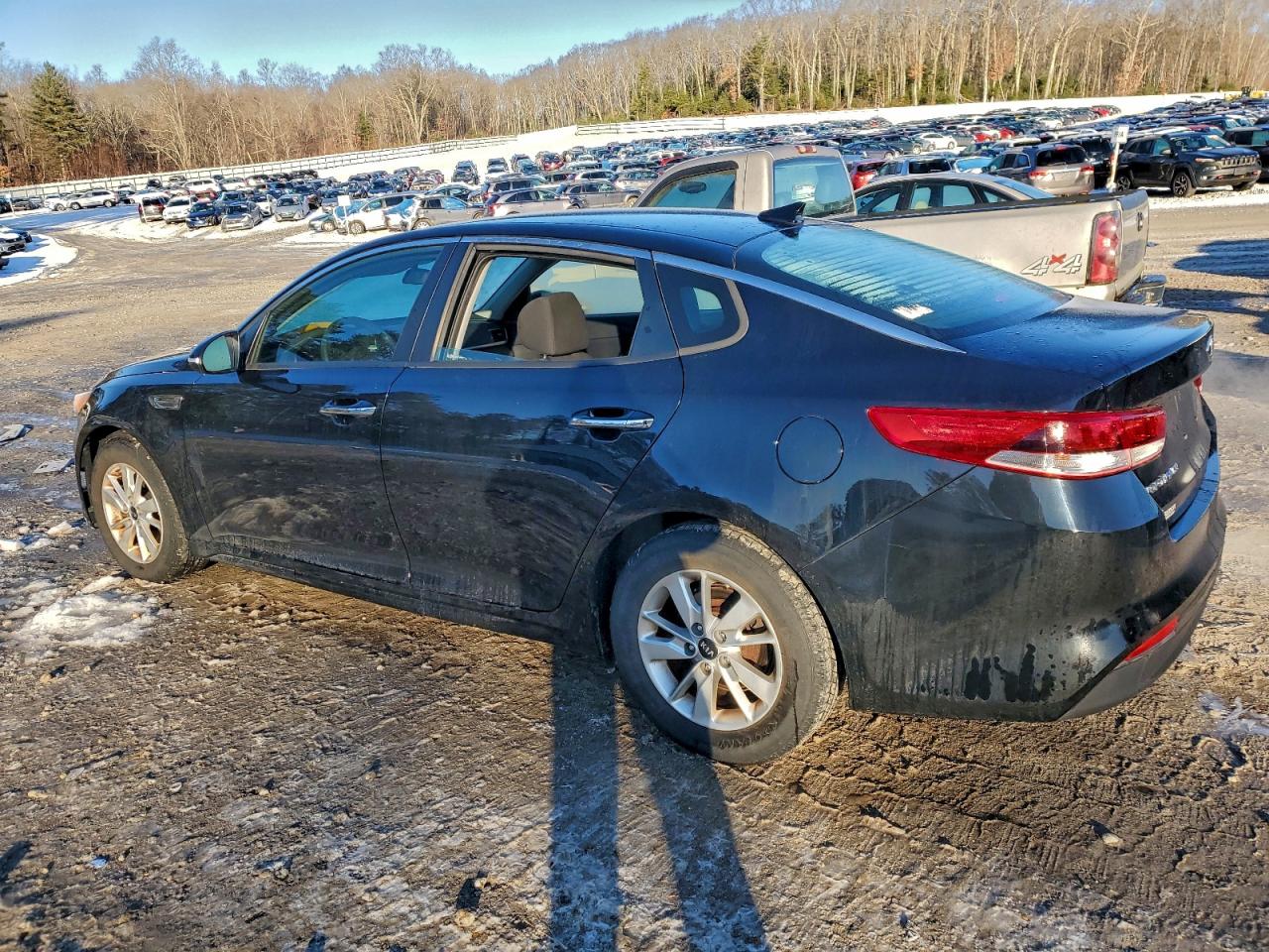 2016 KIA OPTIMA LX photo 2