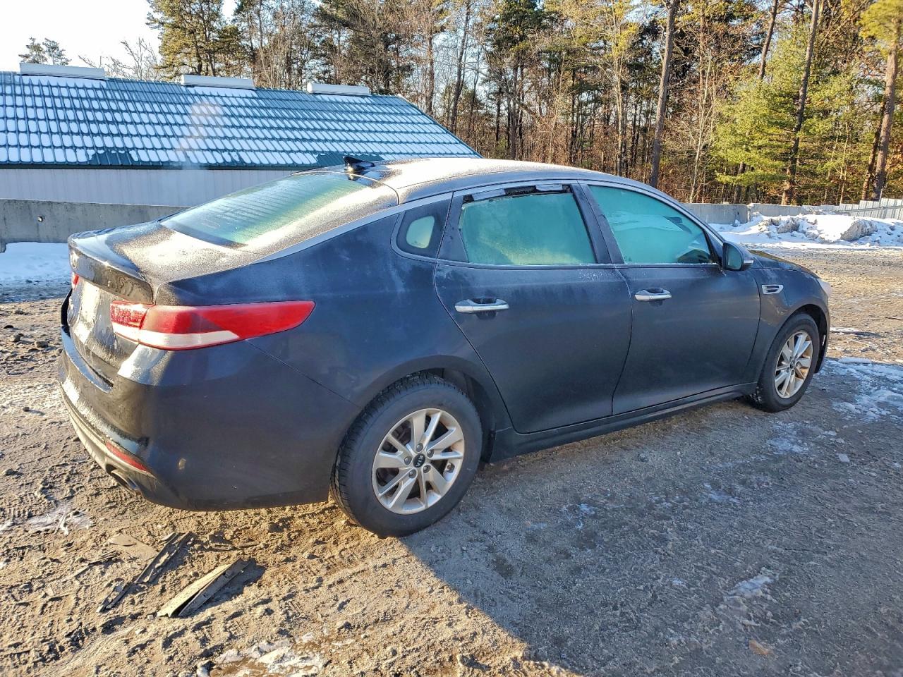 2016 KIA OPTIMA LX photo 3
