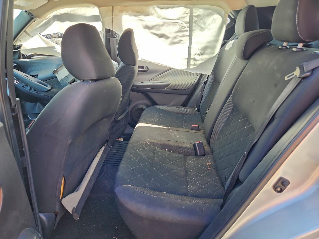2019 NISSAN KICKS S photo 11