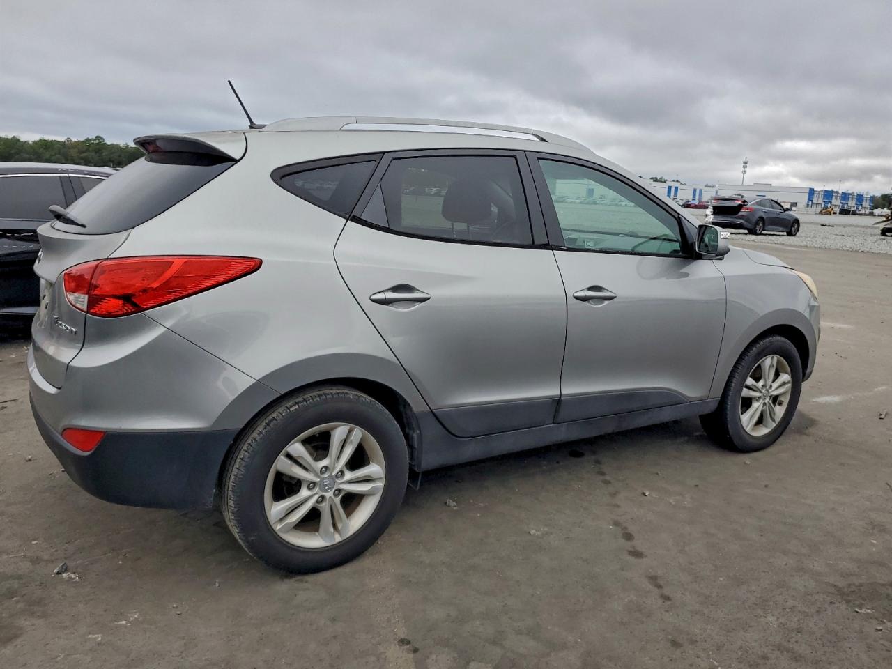 2012 HYUNDAI TUCSON GLS photo 3