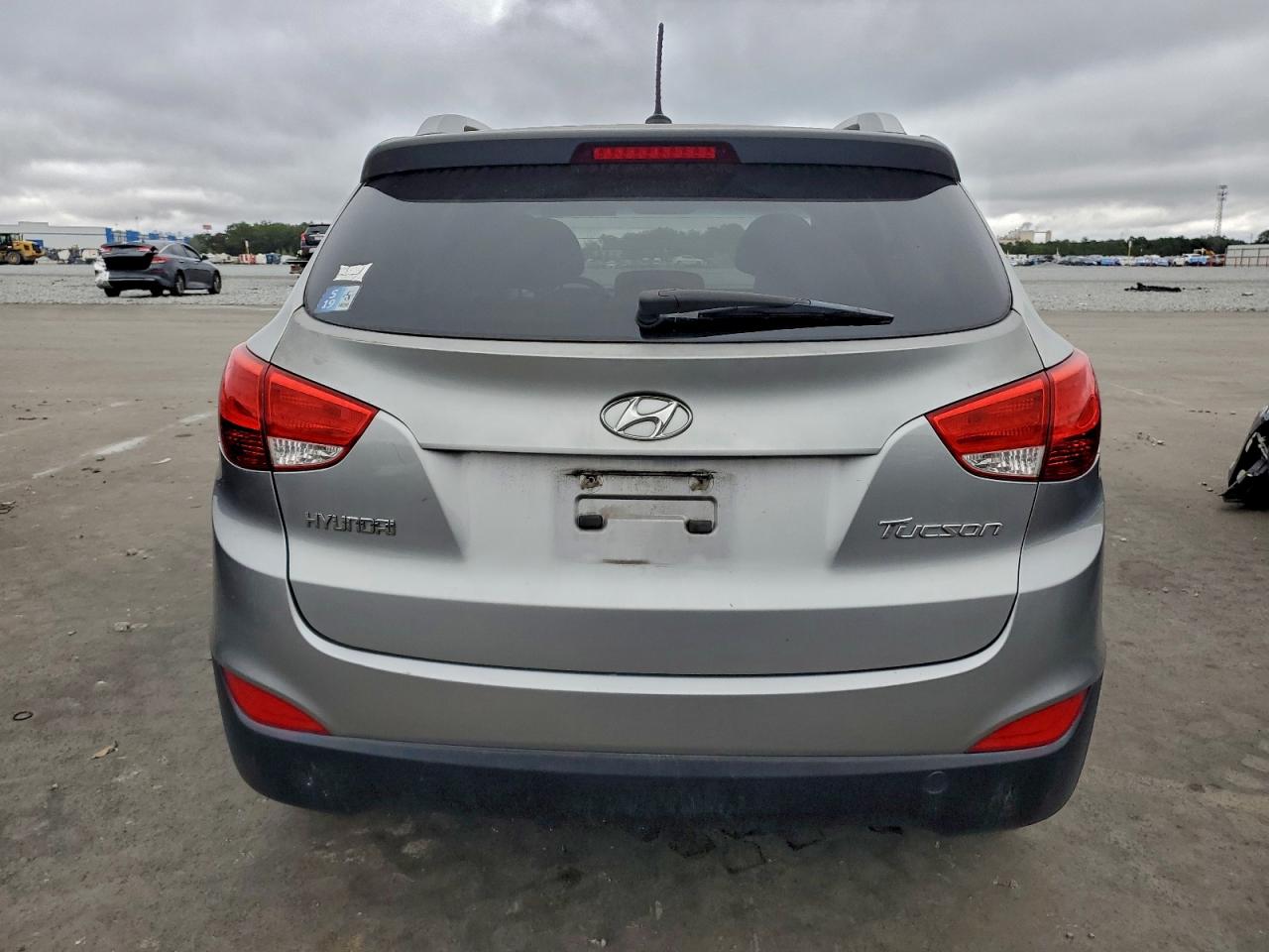 2012 HYUNDAI TUCSON GLS photo 6
