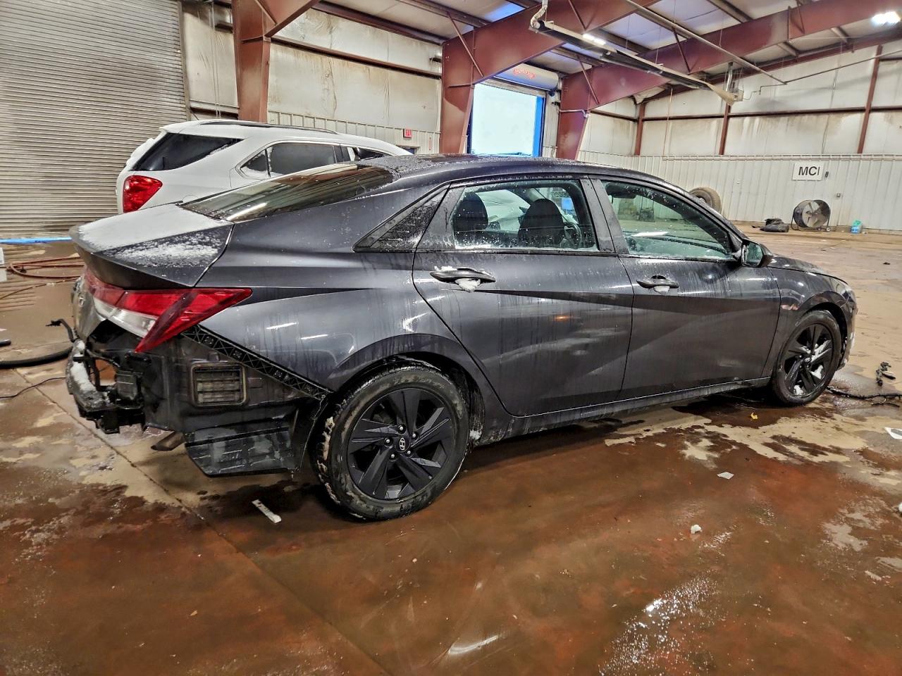 2021 HYUNDAI ELANTRA SEL photo 3