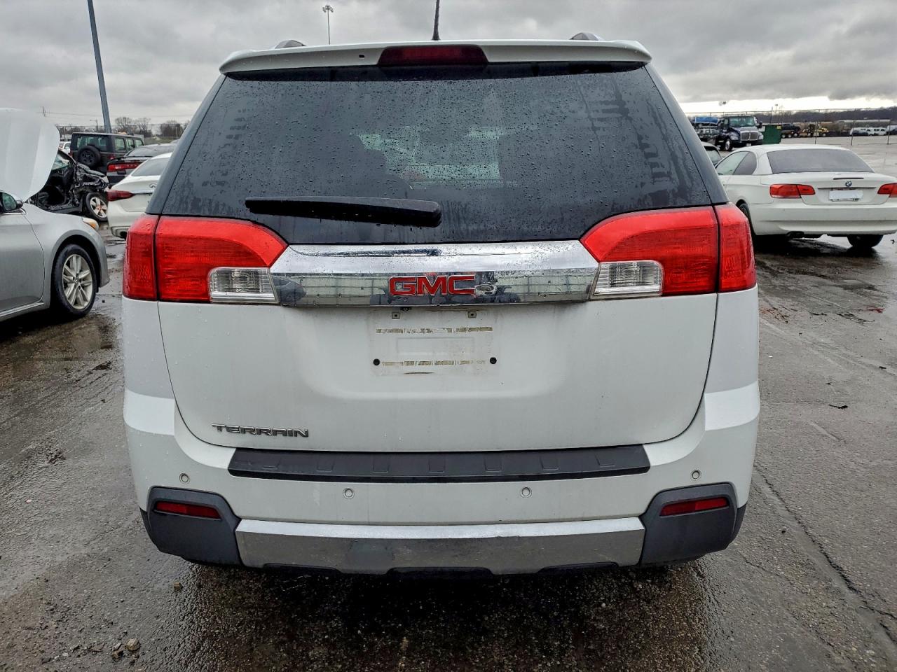 2013 GMC TERRAIN SLT photo 6