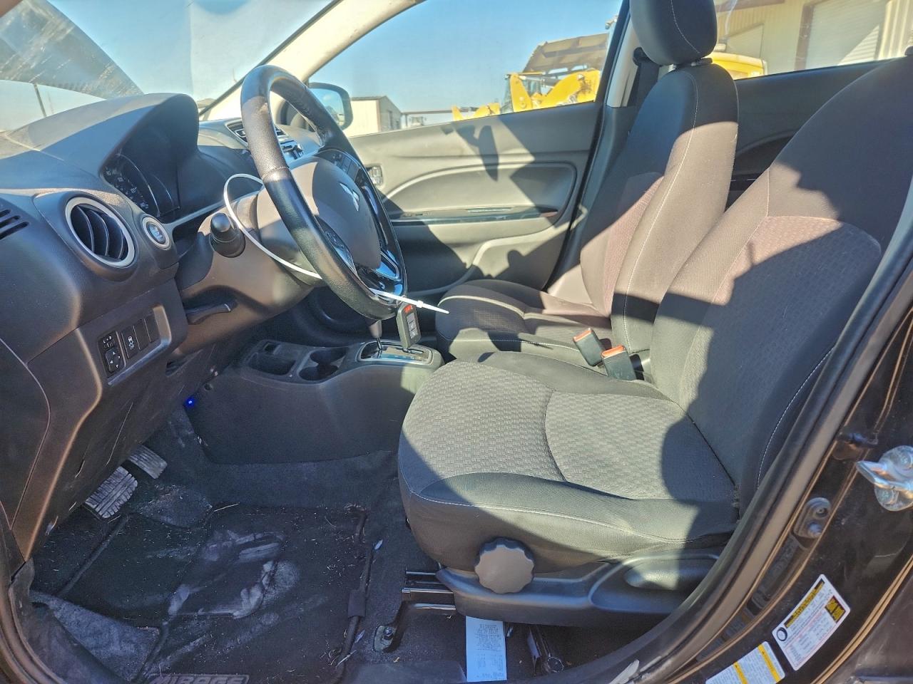 2017 MITSUBISHI MIRAGE SE photo 7