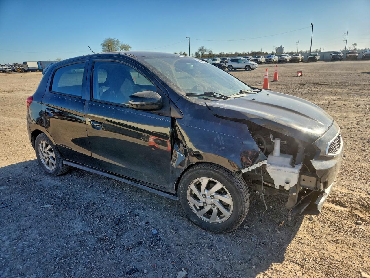 2017 MITSUBISHI MIRAGE SE photo 4