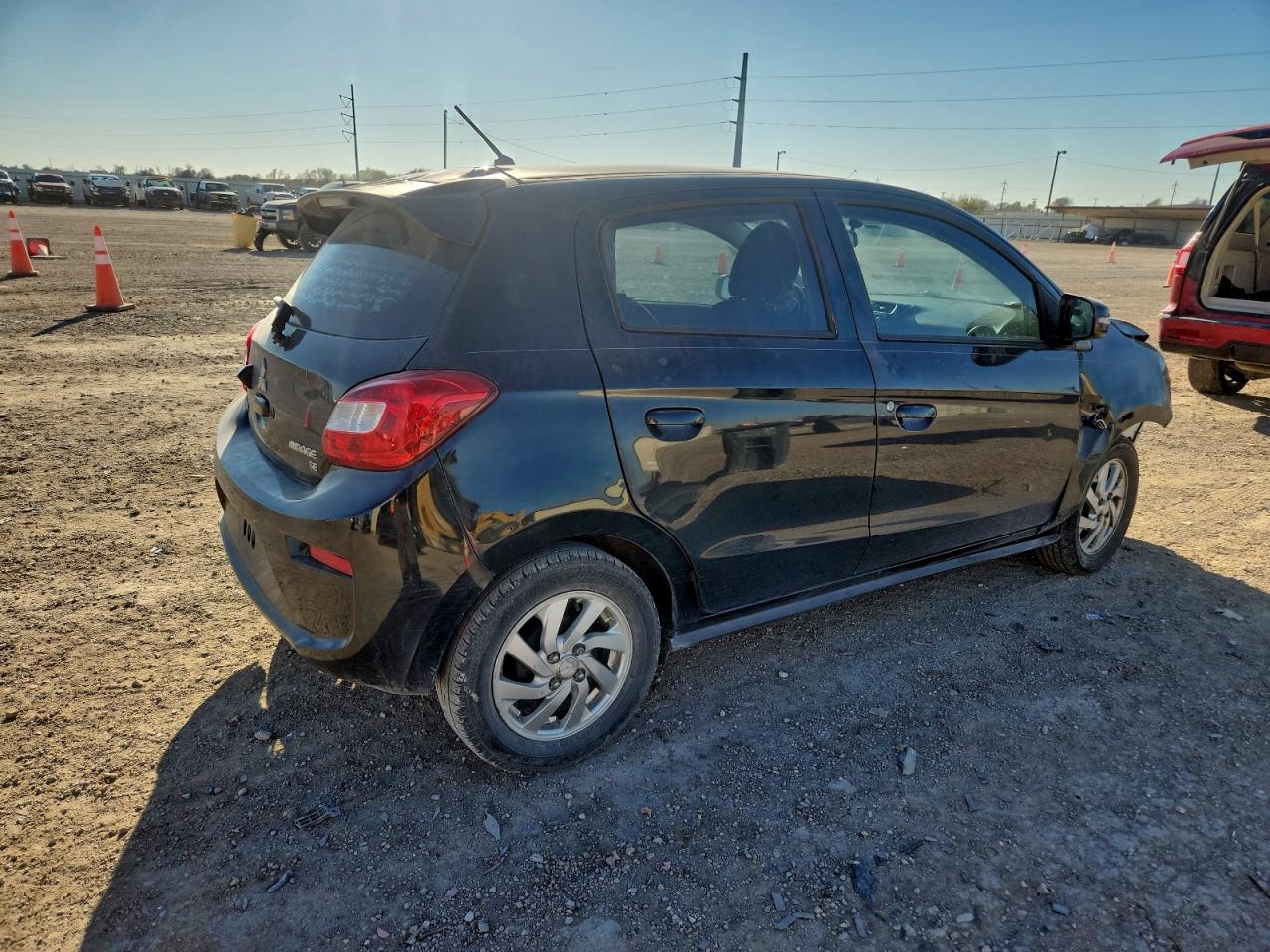 2017 MITSUBISHI MIRAGE SE photo 3