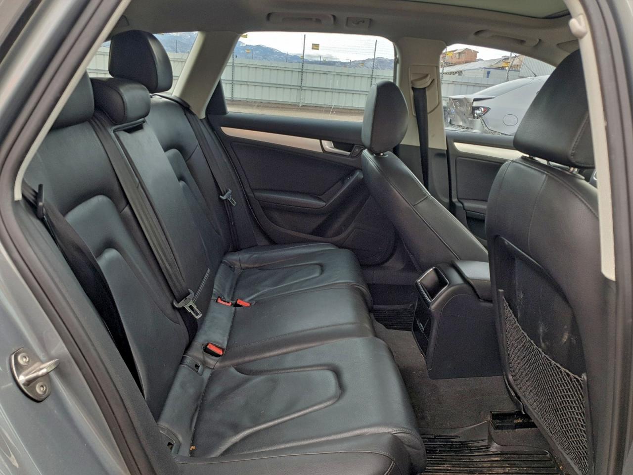 2011 AUDI A4 PREMIUM photo 10